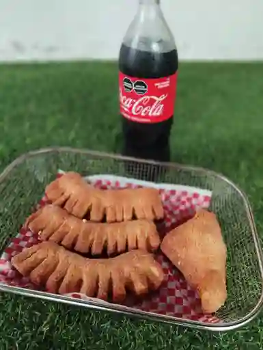 Combo 3 chicharrones, 1 pastel gloria