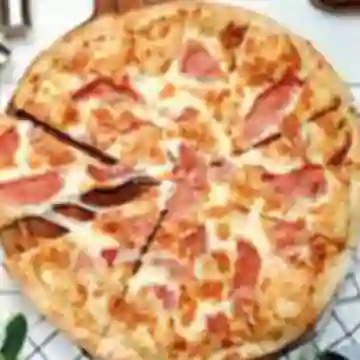 Pizza Jamón con Queso