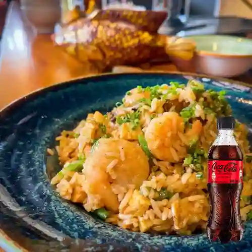 Chaufa Clásico Pollo&Camarones +CocaCola S/az 400ml