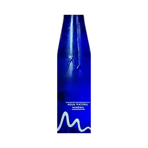 Agua manantial sin gas