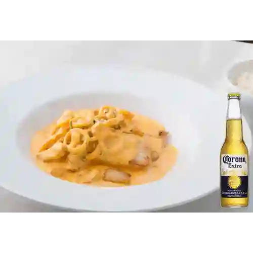 Combo Pescado a la Limeña + Cerveza Corona Bot. 355ml