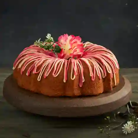 Ponque de Frutos Rojos 18 Porciones