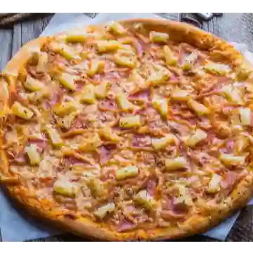 Pizzeta Solitaria + Bebida Litro