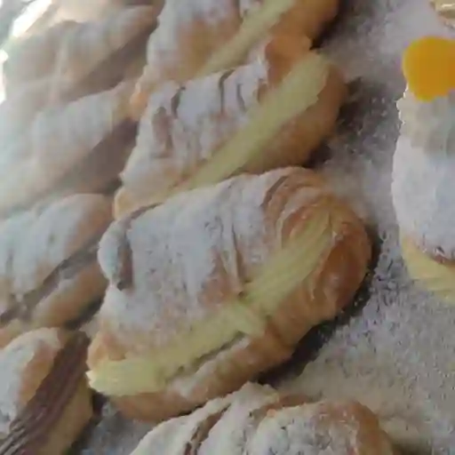 Croissant Relleno
