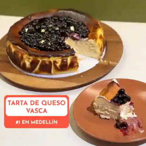 Porcion Tarta de Queso con Mermelada