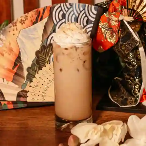 Chai latte frío