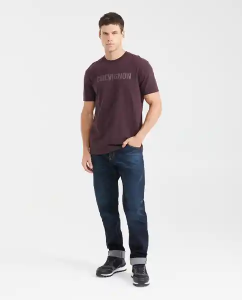 Camiseta C57 Graphic Morado Sombrío Ultra Oscuro T. L Chevignon