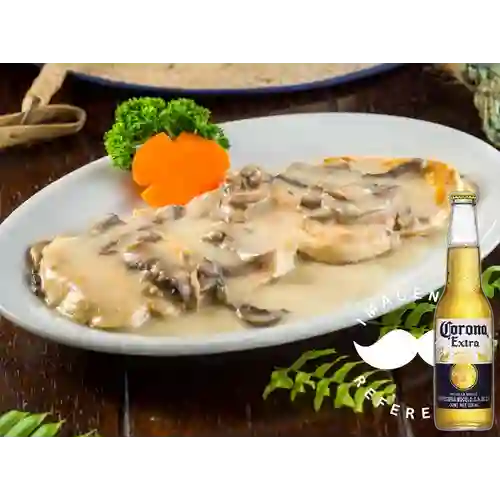 Combo Pechuga en Salsa de Champiñones + Corona Extra 355ml