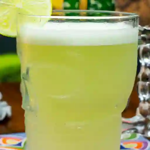Limonada de cereza/mango biche 16 oz.
