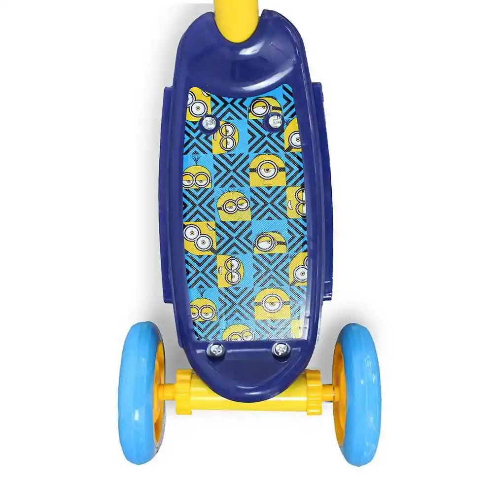 Qmax Patineta Minions Capacidad 25 Kg YXS07T05M