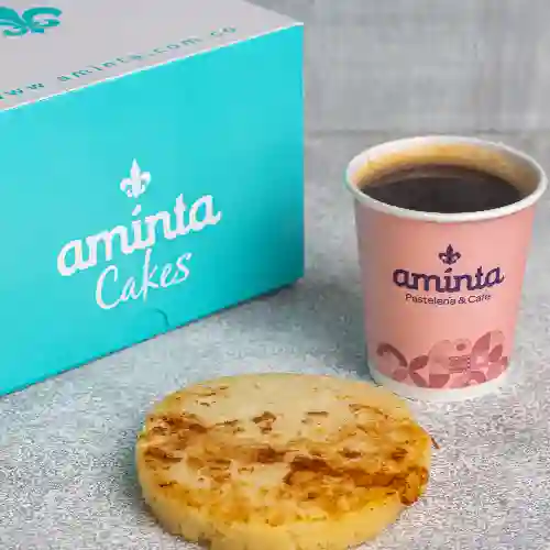 Americano 7 Oz + Arepa de Queso