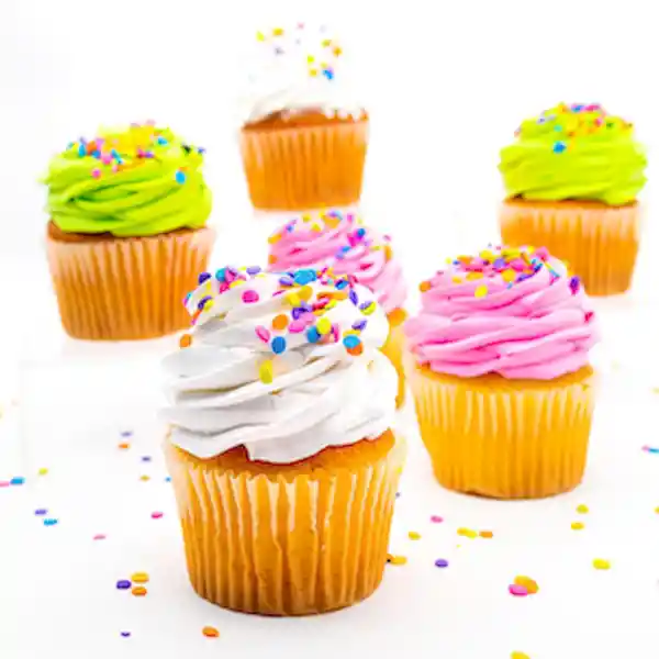 Cupcake Member'S Selection. S De Vainilla 12 Unidades