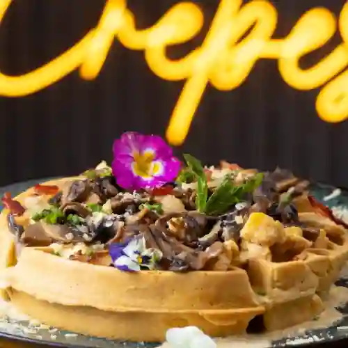 Waffle Pollo y Champiñones