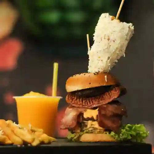 Pelis Burger Pinchada con Mazorca Queso