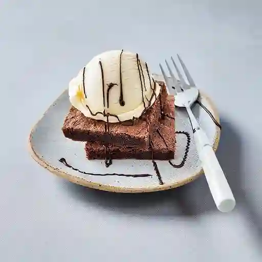 Brownie con Helado