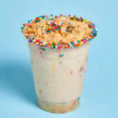 Malteada de Birthday Cake