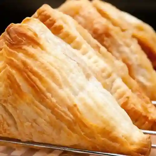 Pastelito Jamón Queso