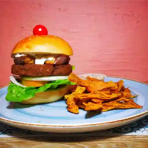 Falafel Burger + Chips Pan Pita