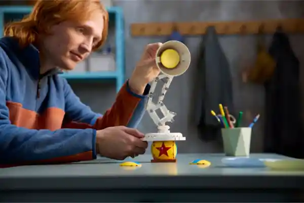 Set Construcción Ideas Disney Pixar Luxo Junior Lego