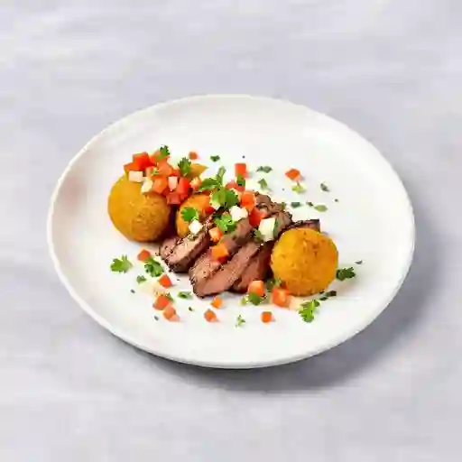 Carne Y Falafel