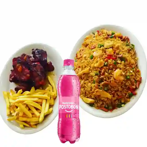 Arroz chino con costilla, papas y bebida