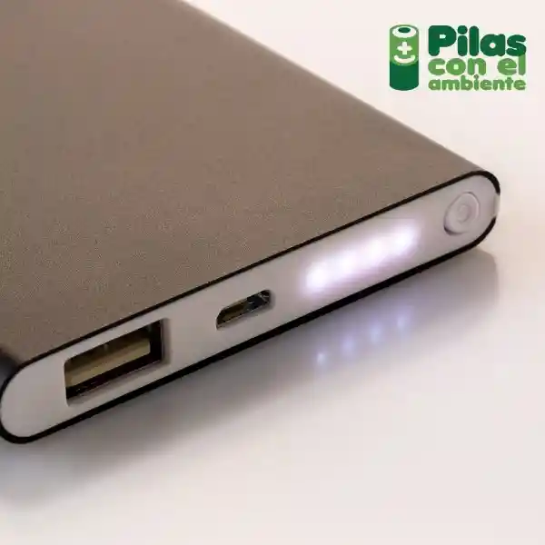 Pila Recargable en Aluminio 4000 Mah