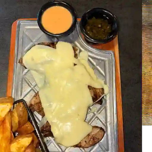 Filete pollo monchis gratinado