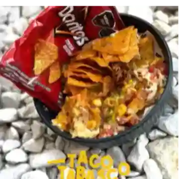 Dorilocos con Birria