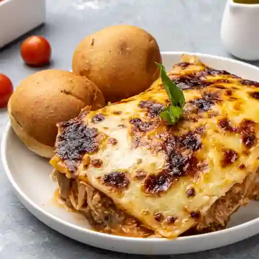 Lasagña pollo bechamel