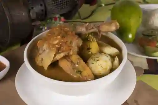 Sancocho de Gallina
