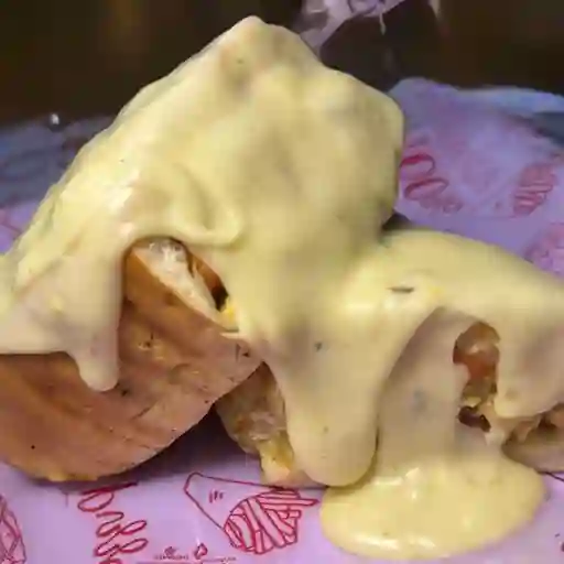 Perro salvaje hamburguesa