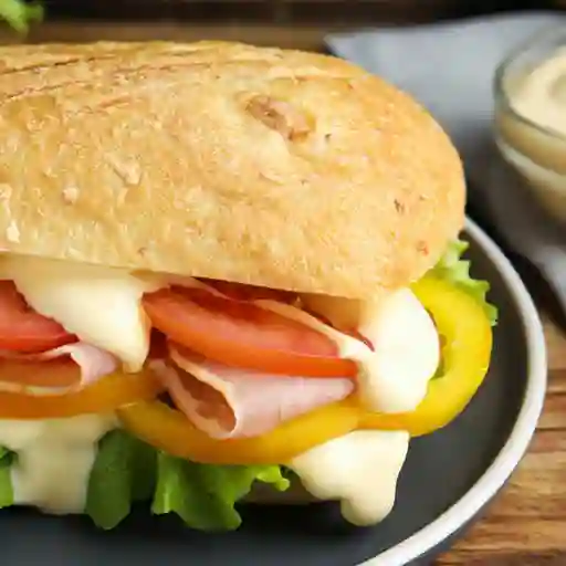 Sandwich clasic+ naranjada