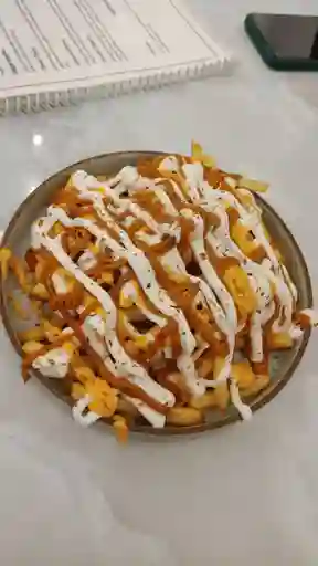 Salchigratinada y Pollo