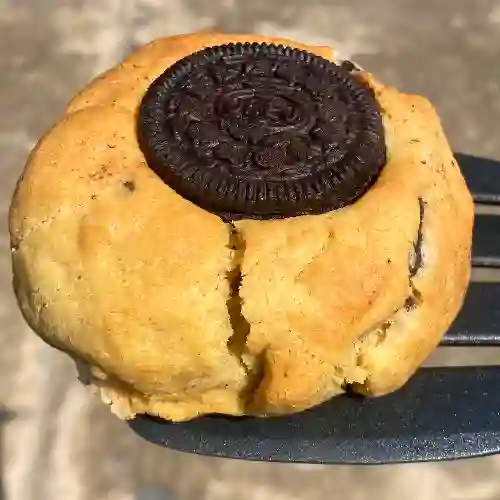 Oreo cookie