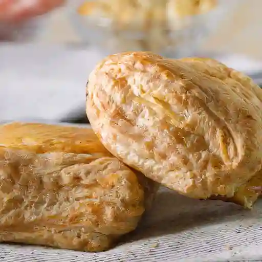 Pastel Pollo