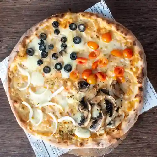 Pizza Cuatro Estaciones Vegetariana