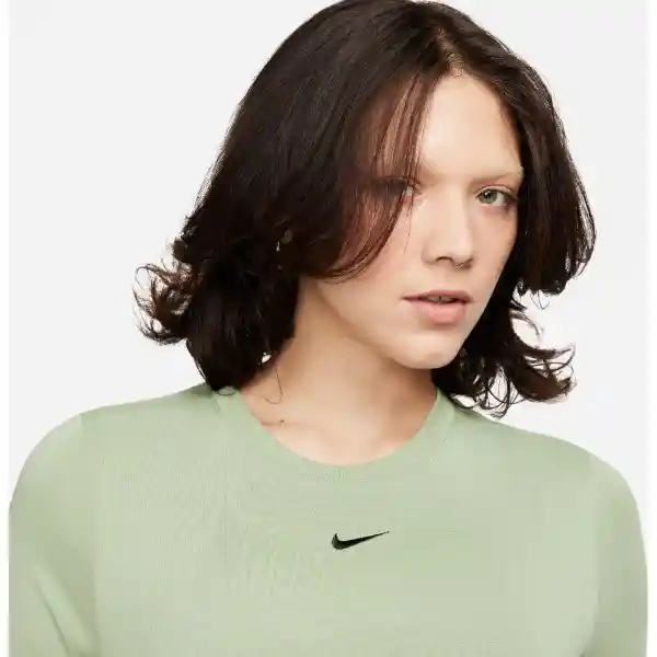 Nike Camiseta Ns Tee Essntl Slim Lbr Mujer Verde S FB2873-386