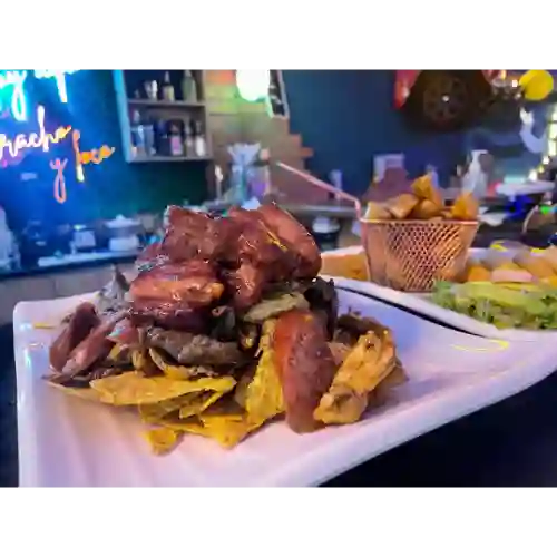 Picada Colosal Bistro
