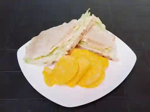 Sándwich de Tres Quesos