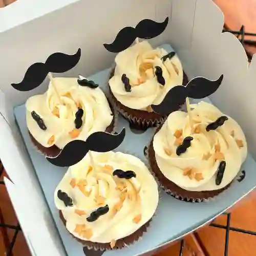 Cupcakes Mostacho
