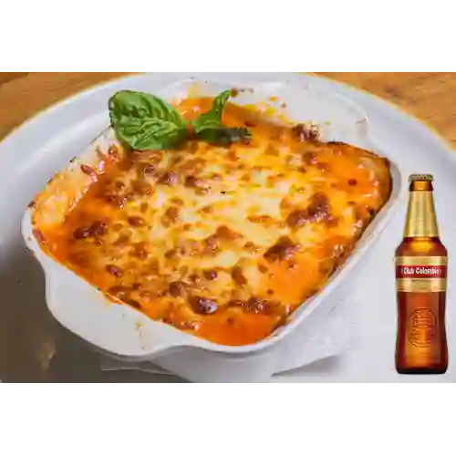 Combo Lasagna Bolognesa + Club col. Dorada Bot. 330ml
