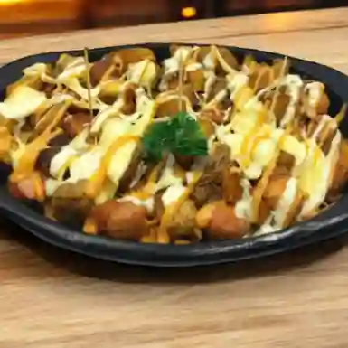 Salchipapa Especial Familiar X4