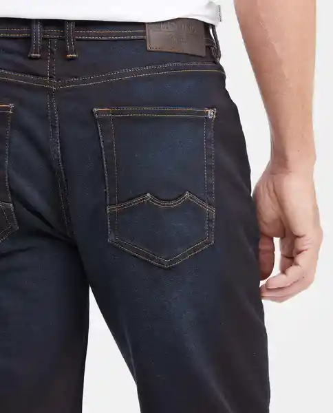 Jean Straight Fit Azul Dark Ultraoscuro T 30/32 Chevignon