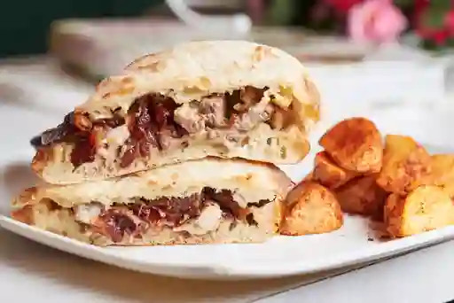Sándwich Meat Lover con Papas