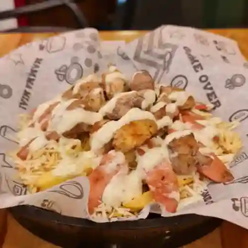 Salchipapa Pollo Pechuga