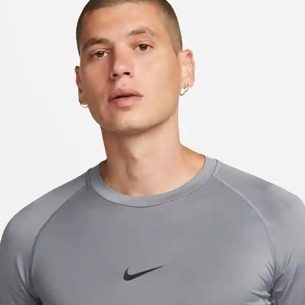 Nike Camiseta M Np Df Tight Top Gris T. S Ref: FB7932-084