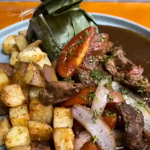 Lomo Saltado