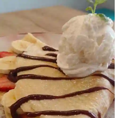 Crepe de Avellana, Banano y Fresa