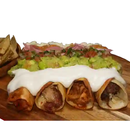 Flautas Birria