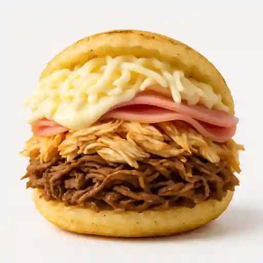 Arepa con Todo